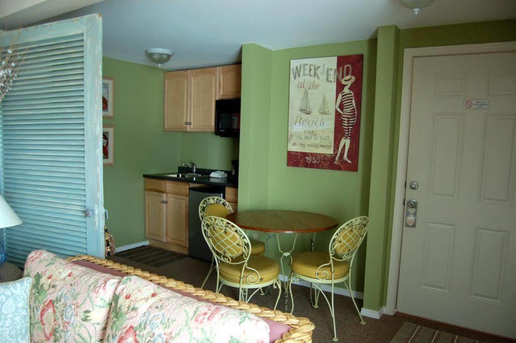 سيسيدي، مونتيري، كاليفورنيا Sandy Cove Inn المظهر الخارجي الصورة